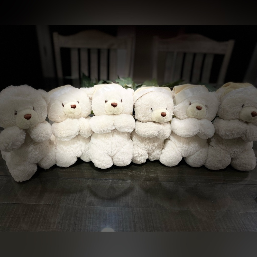 6 GUND Prayer Bears